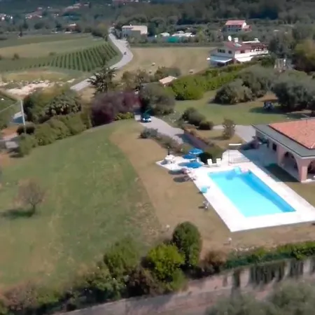 Tosca Villa